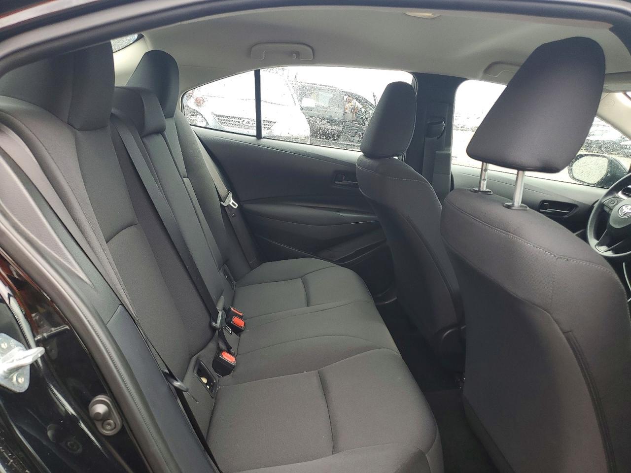 2024 TOYOTA COROLLA LE photo 10