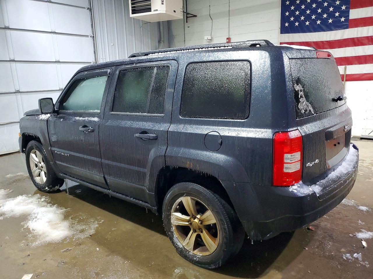 2014 JEEP PATRIOT LATITUDE photo 2