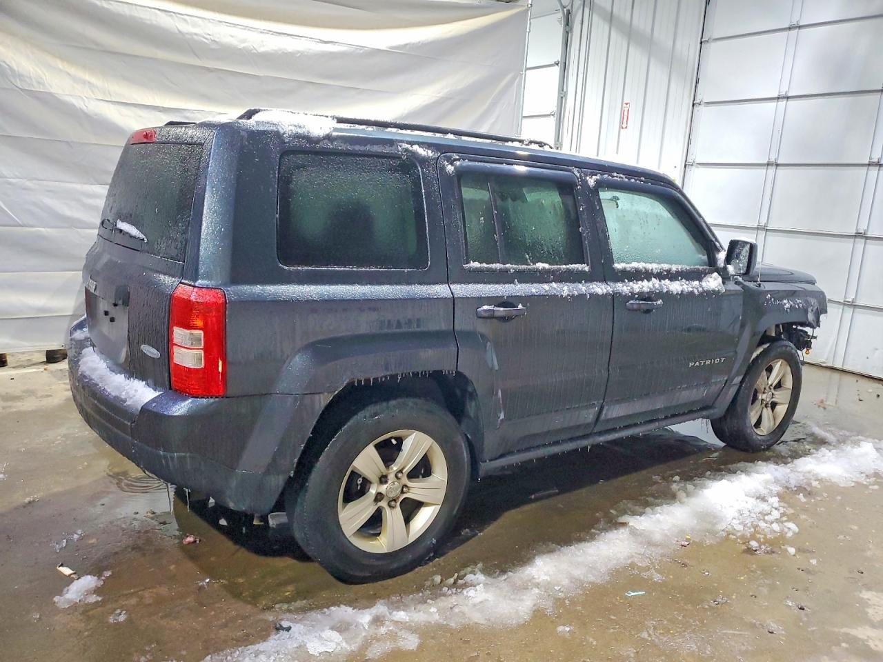 2014 JEEP PATRIOT LATITUDE photo 3