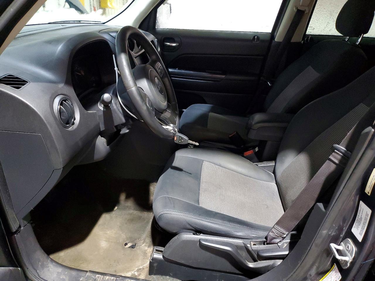 2014 JEEP PATRIOT LATITUDE photo 7