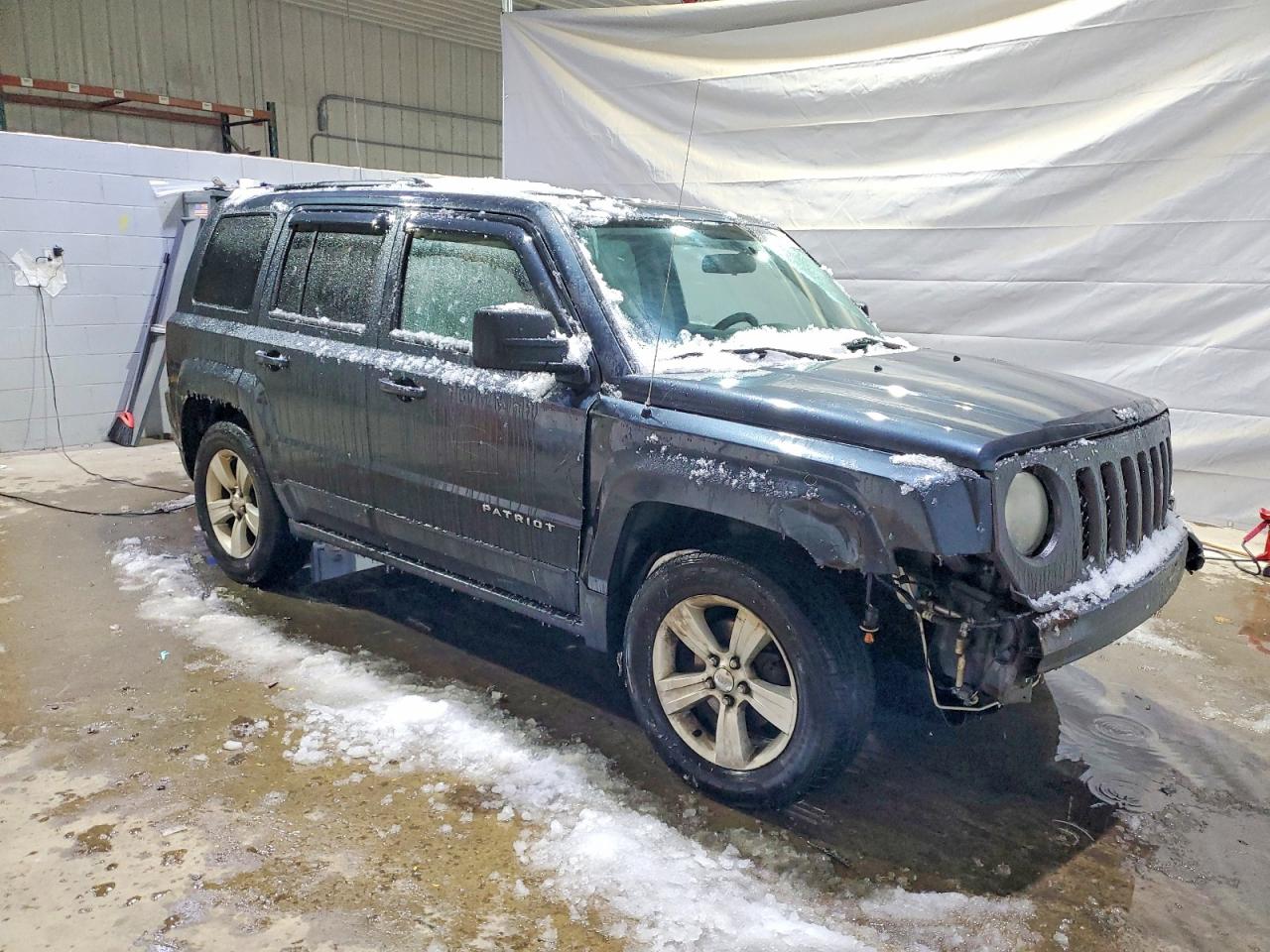 2014 JEEP PATRIOT LATITUDE photo 4