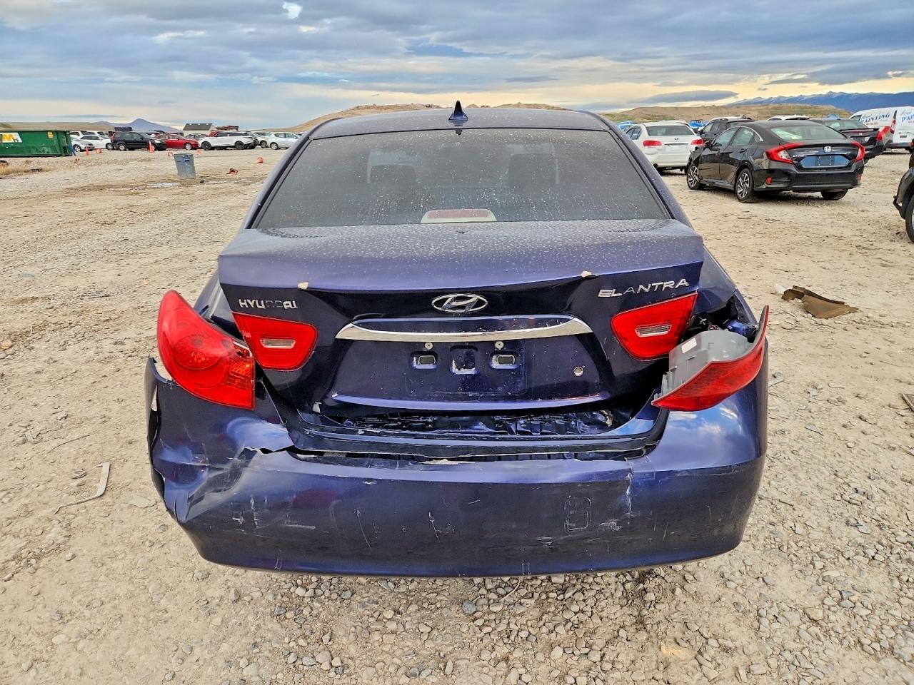 2010 HYUNDAI ELANTRA BLUE photo 6