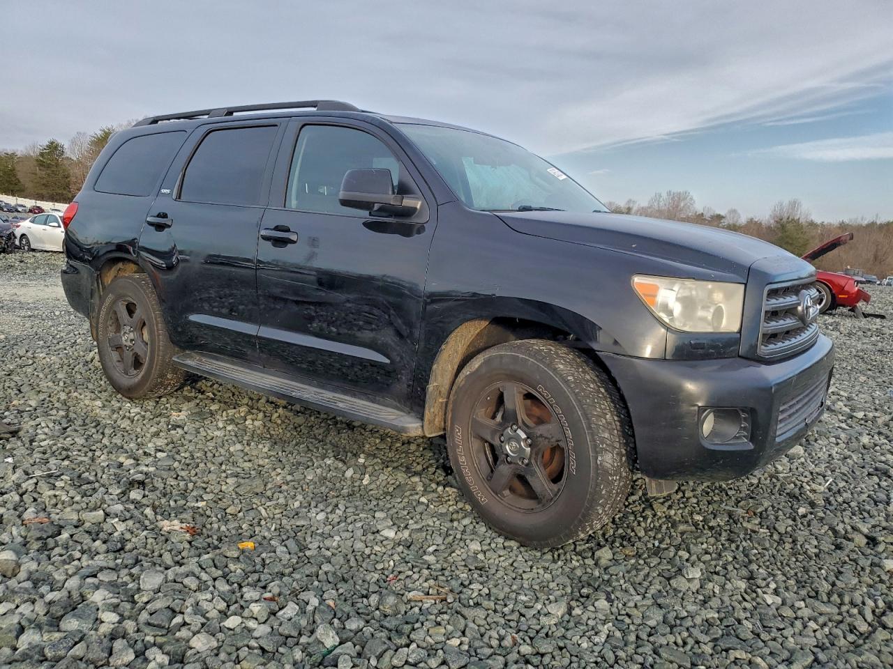 2011 TOYOTA SEQUOIA SR5 photo 4