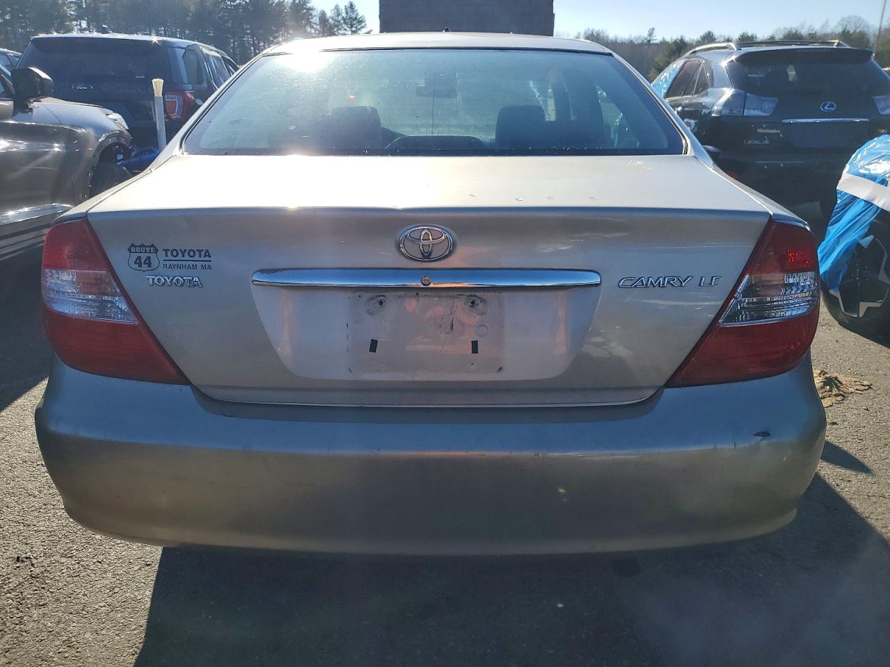 2004 TOYOTA CAMRY photo 6