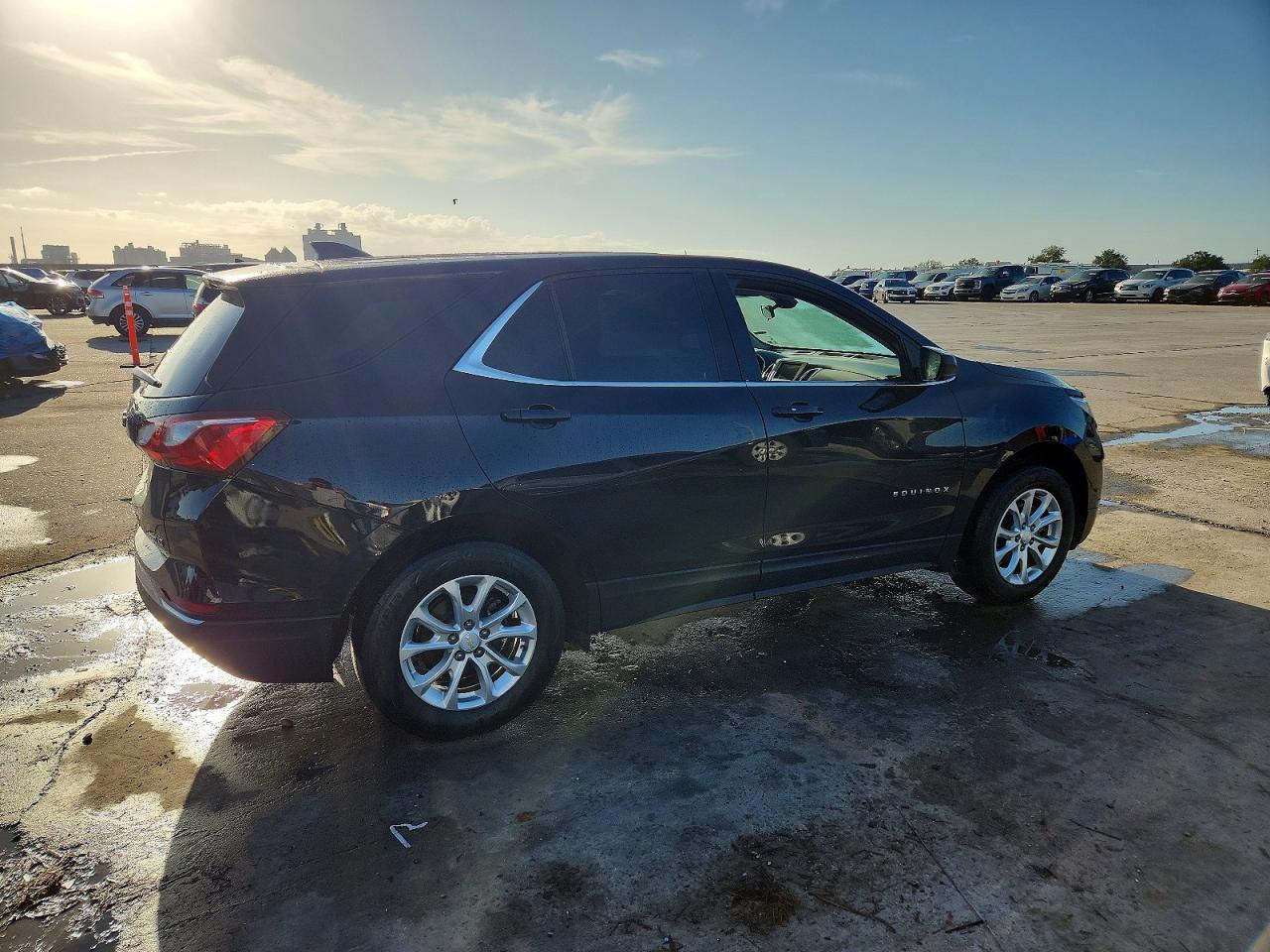 2020 CHEVROLET EQUINOX LT photo 3