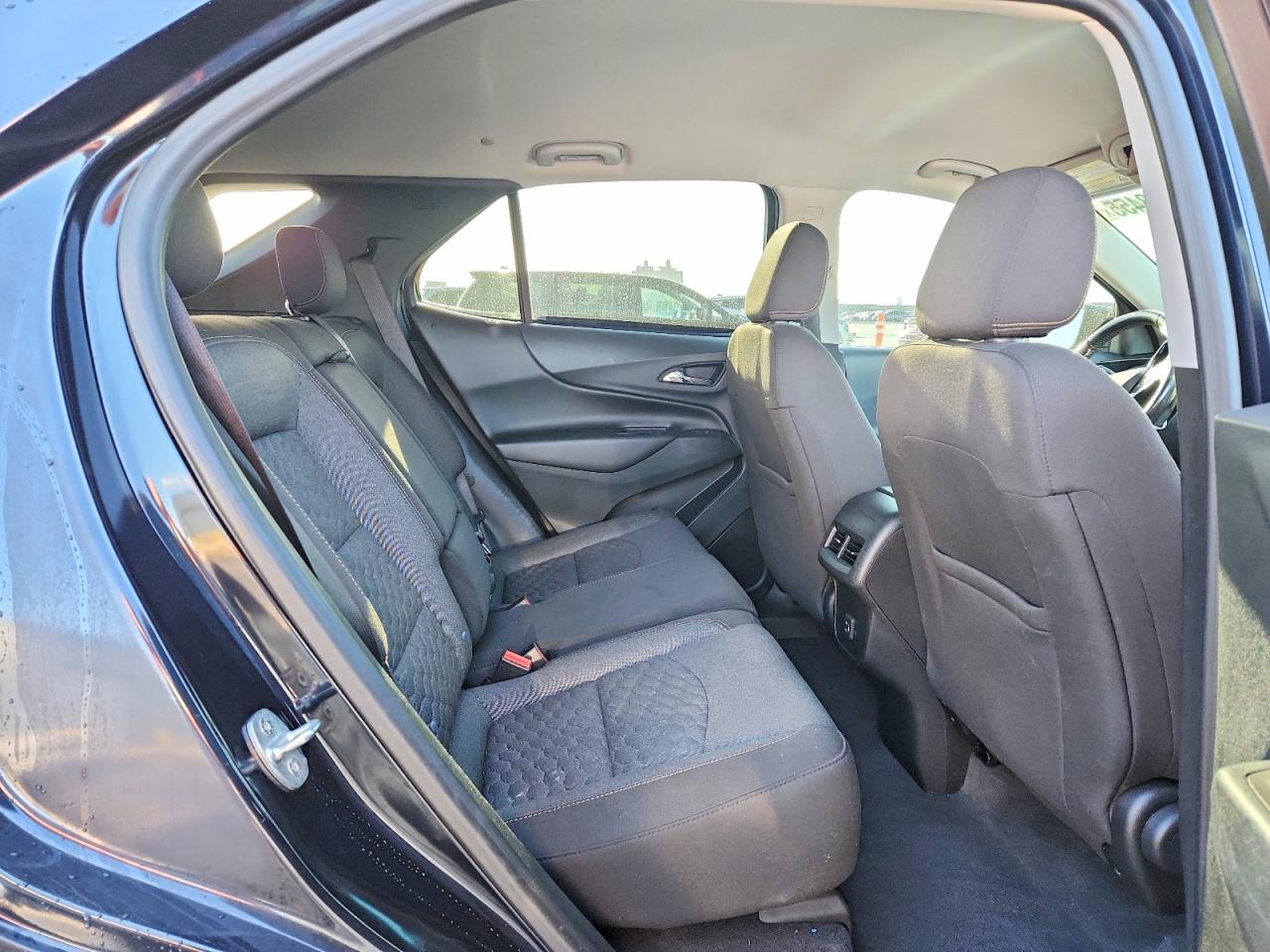 2020 CHEVROLET EQUINOX LT photo 11