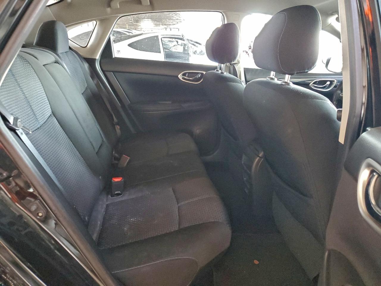 2018 NISSAN SENTRA S photo 10