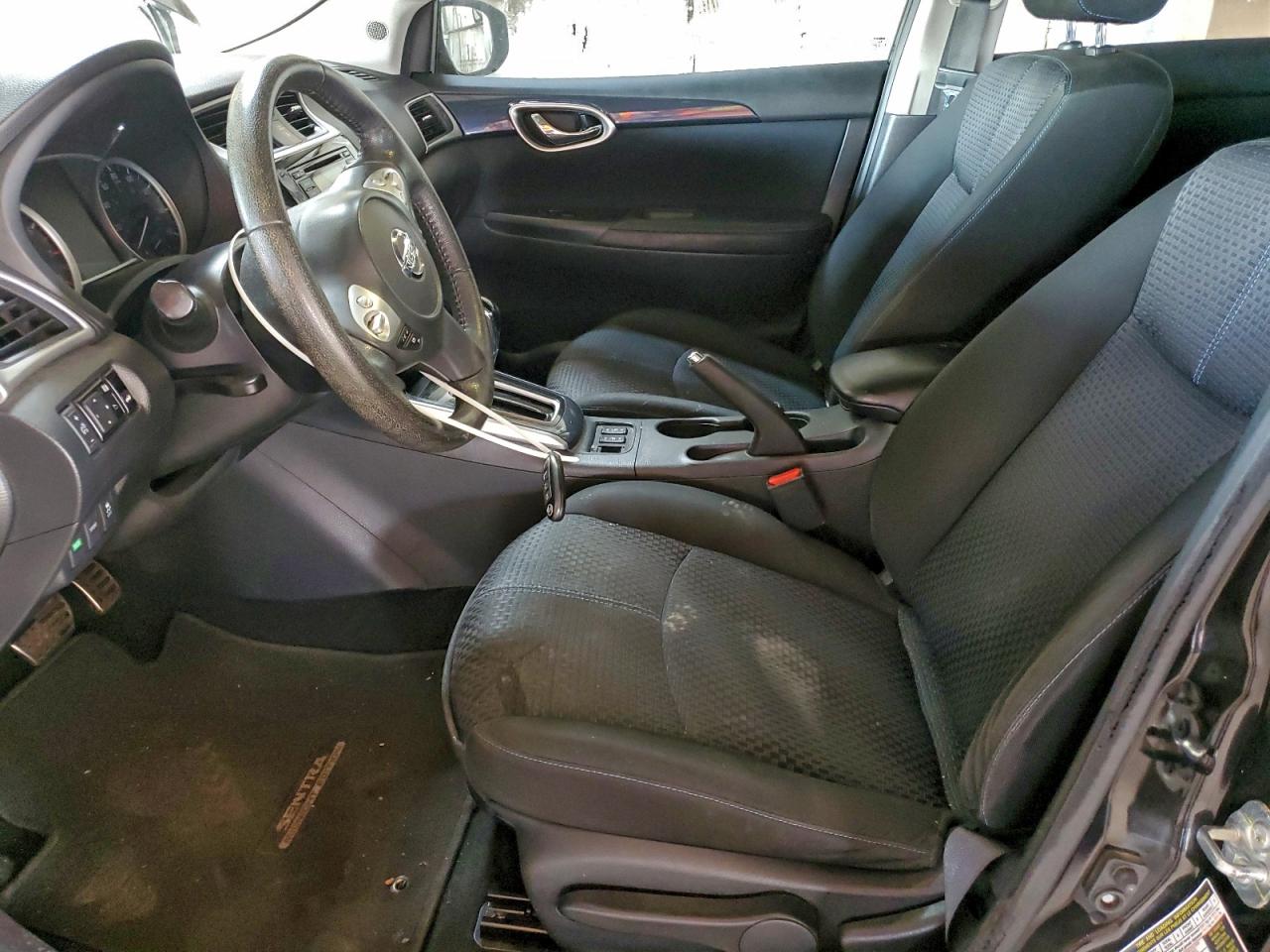 2018 NISSAN SENTRA S photo 7