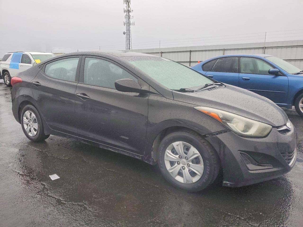 2016 HYUNDAI ELANTRA SE photo 7