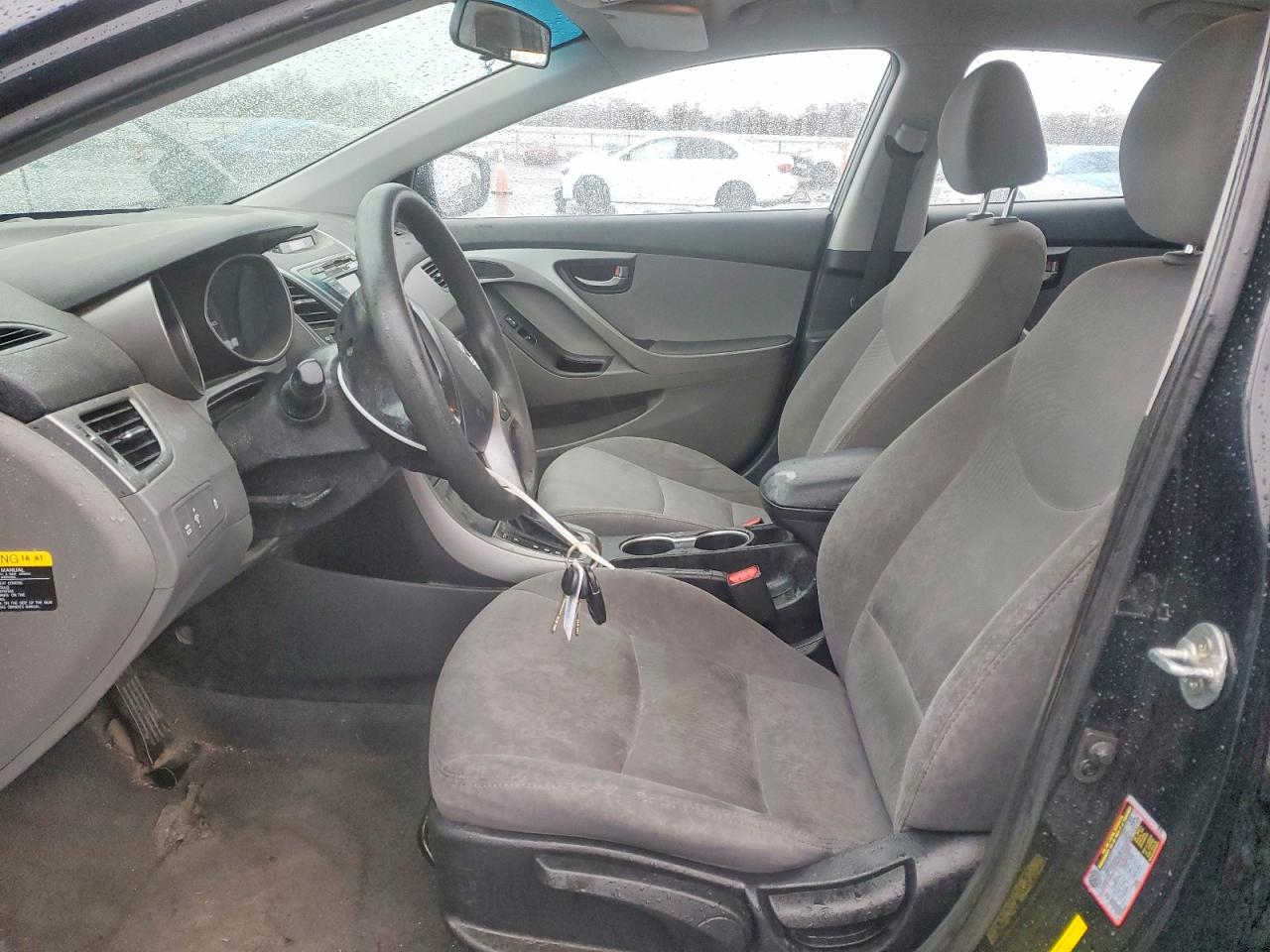 2016 HYUNDAI ELANTRA SE photo 13