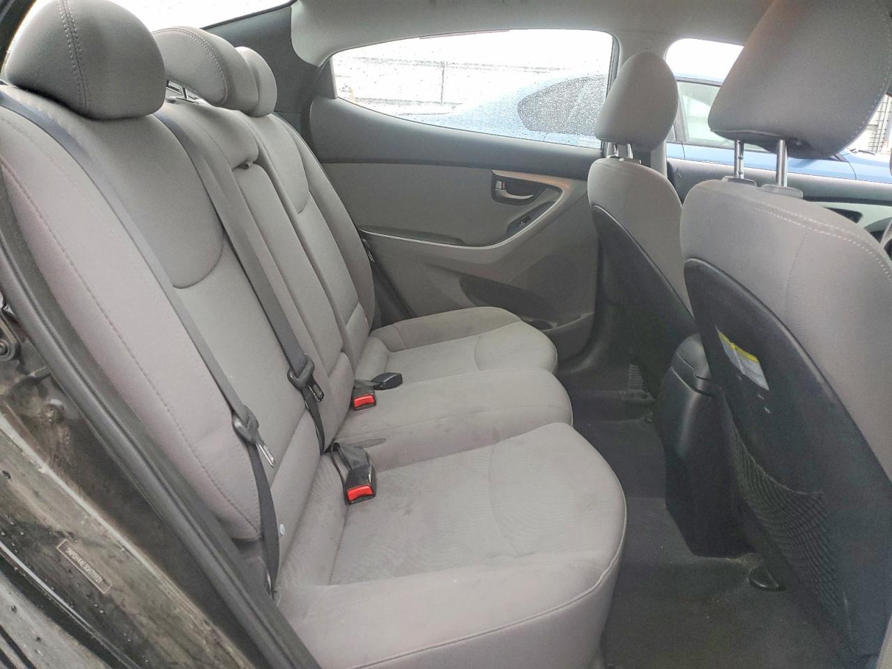 2016 HYUNDAI ELANTRA SE photo 19
