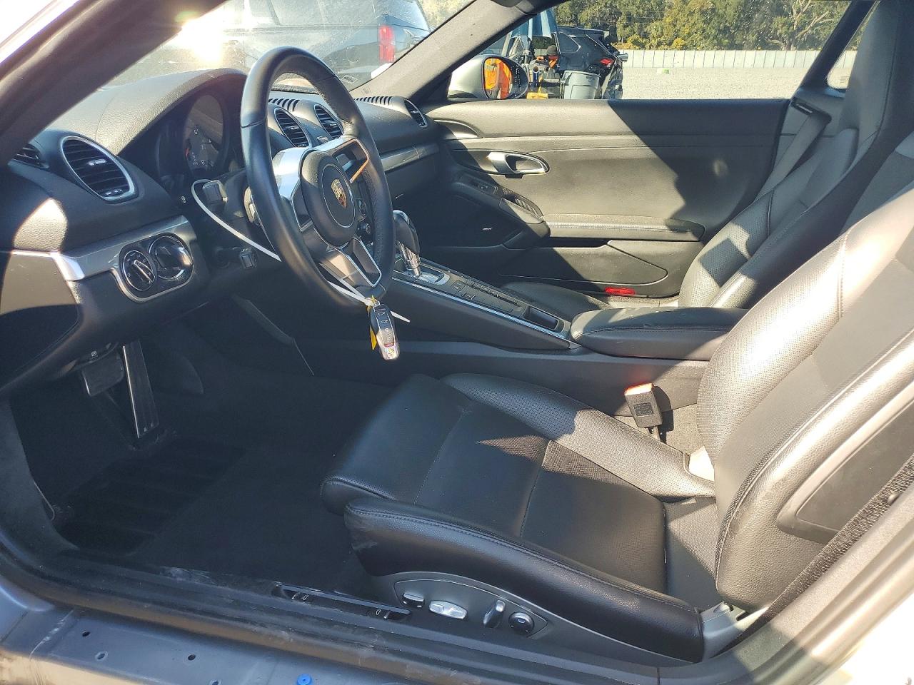 2018 PORSCHE CAYMAN S photo 7