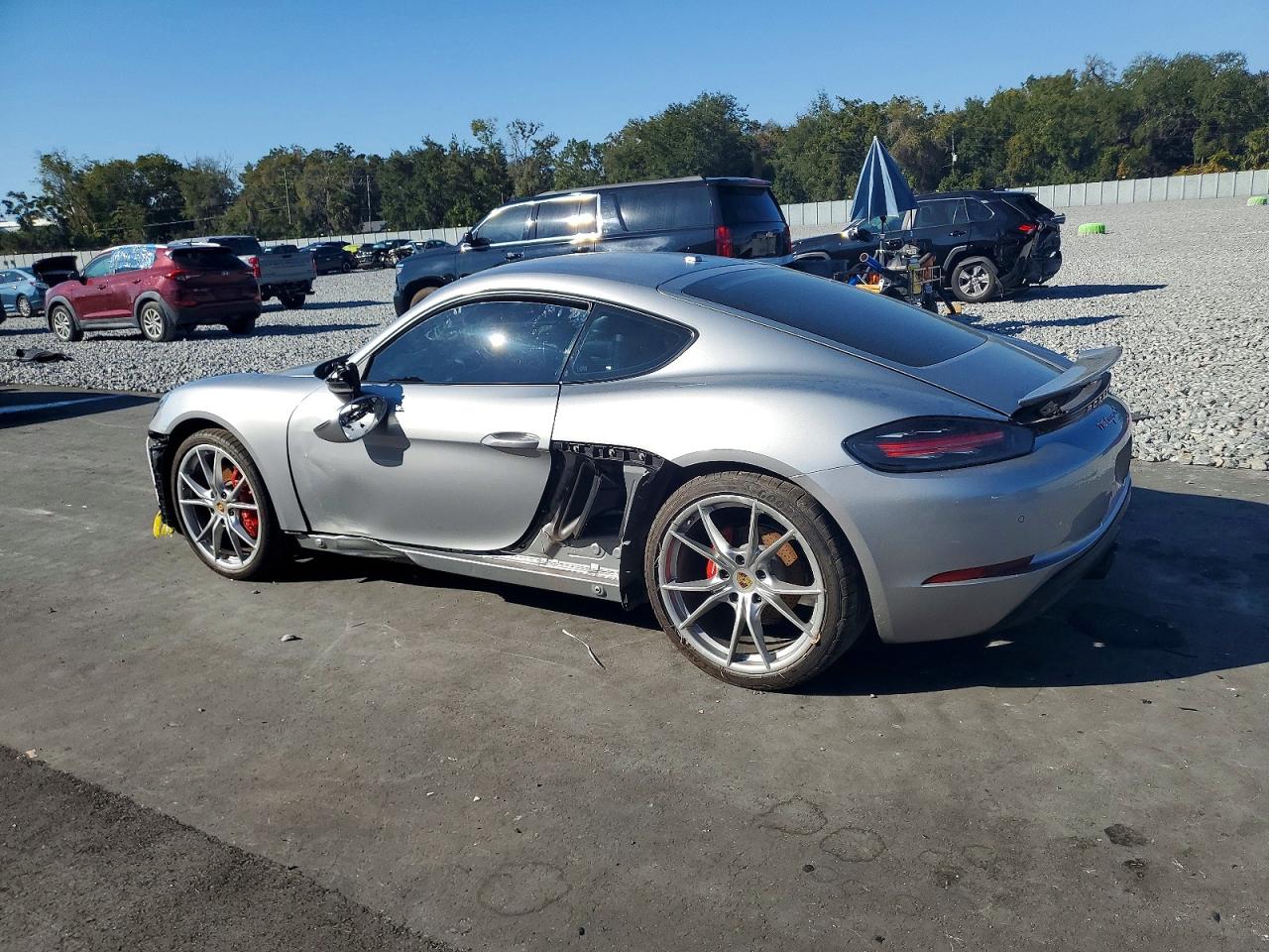 2018 PORSCHE CAYMAN S photo 2