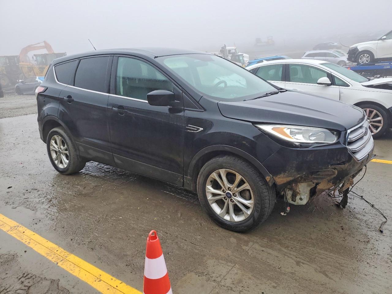 2017 FORD ESCAPE SE photo 7
