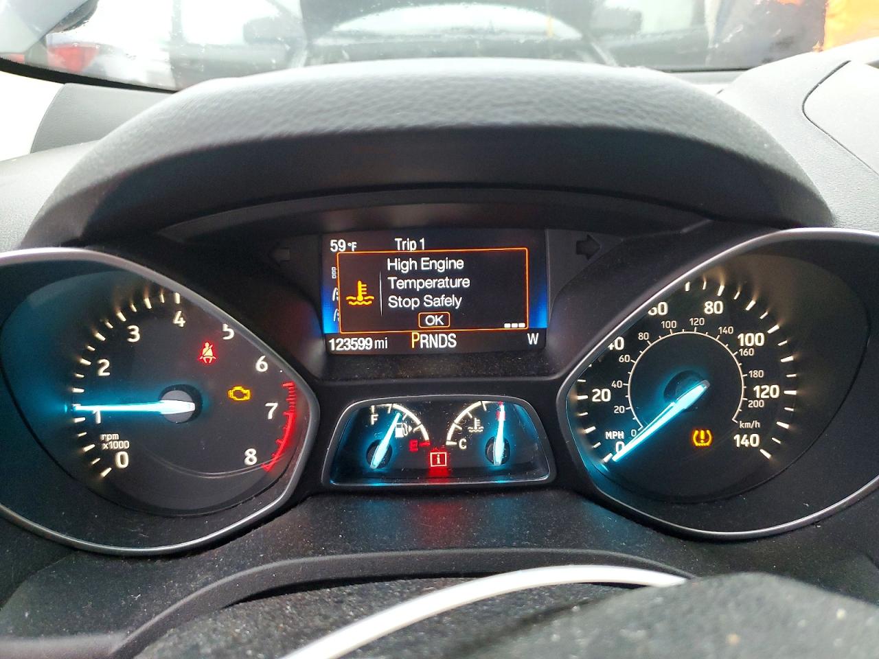 2017 FORD ESCAPE SE photo 17