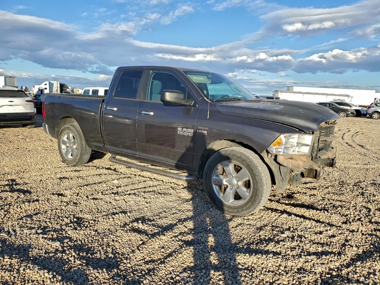 2015 RAM 1500 SLT photo 7