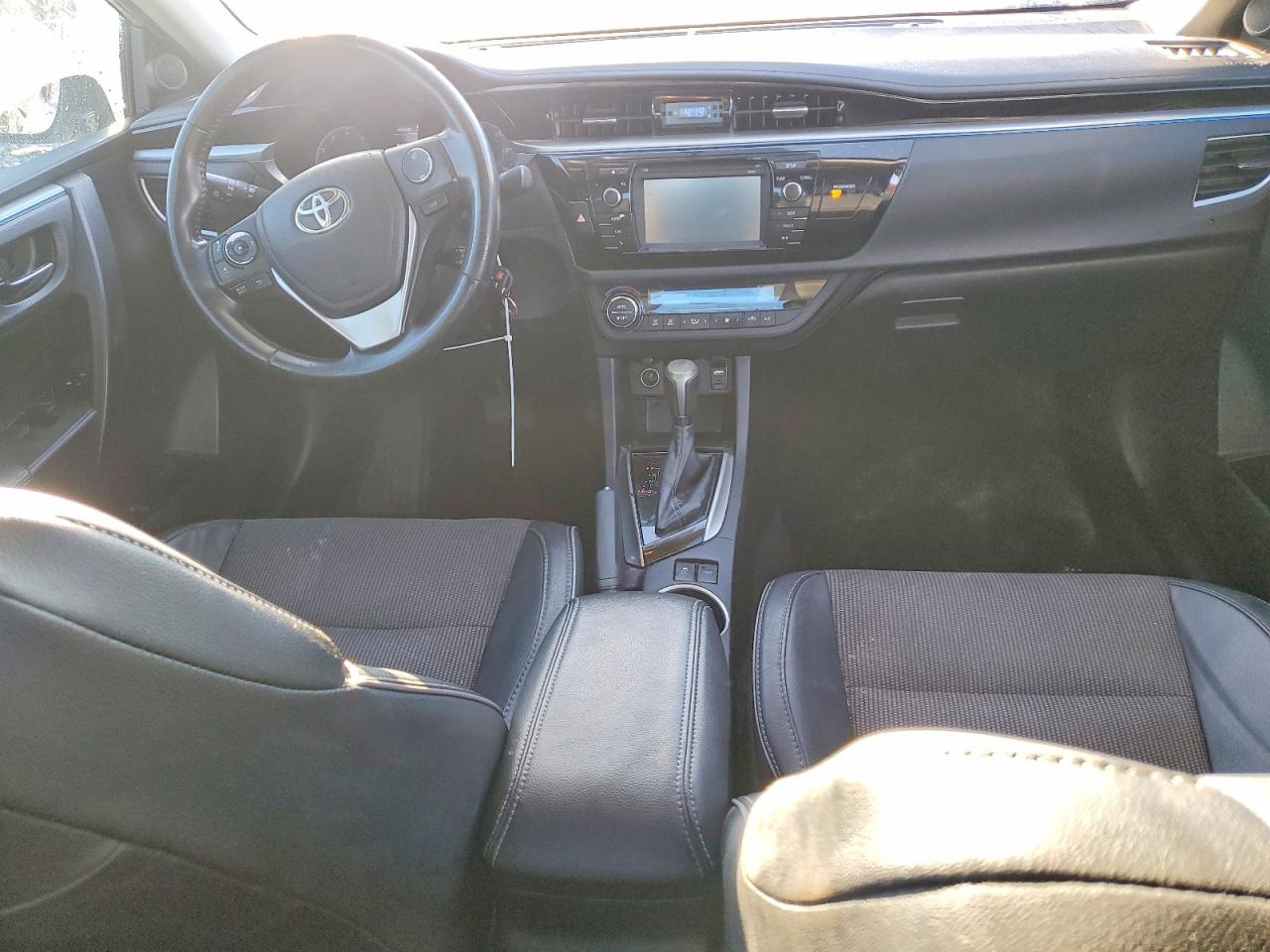2014 TOYOTA COROLLA L photo 8