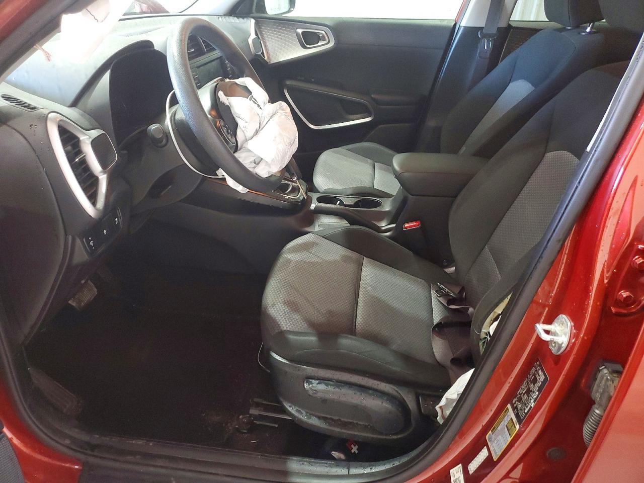 2021 KIA SOUL LX photo 13