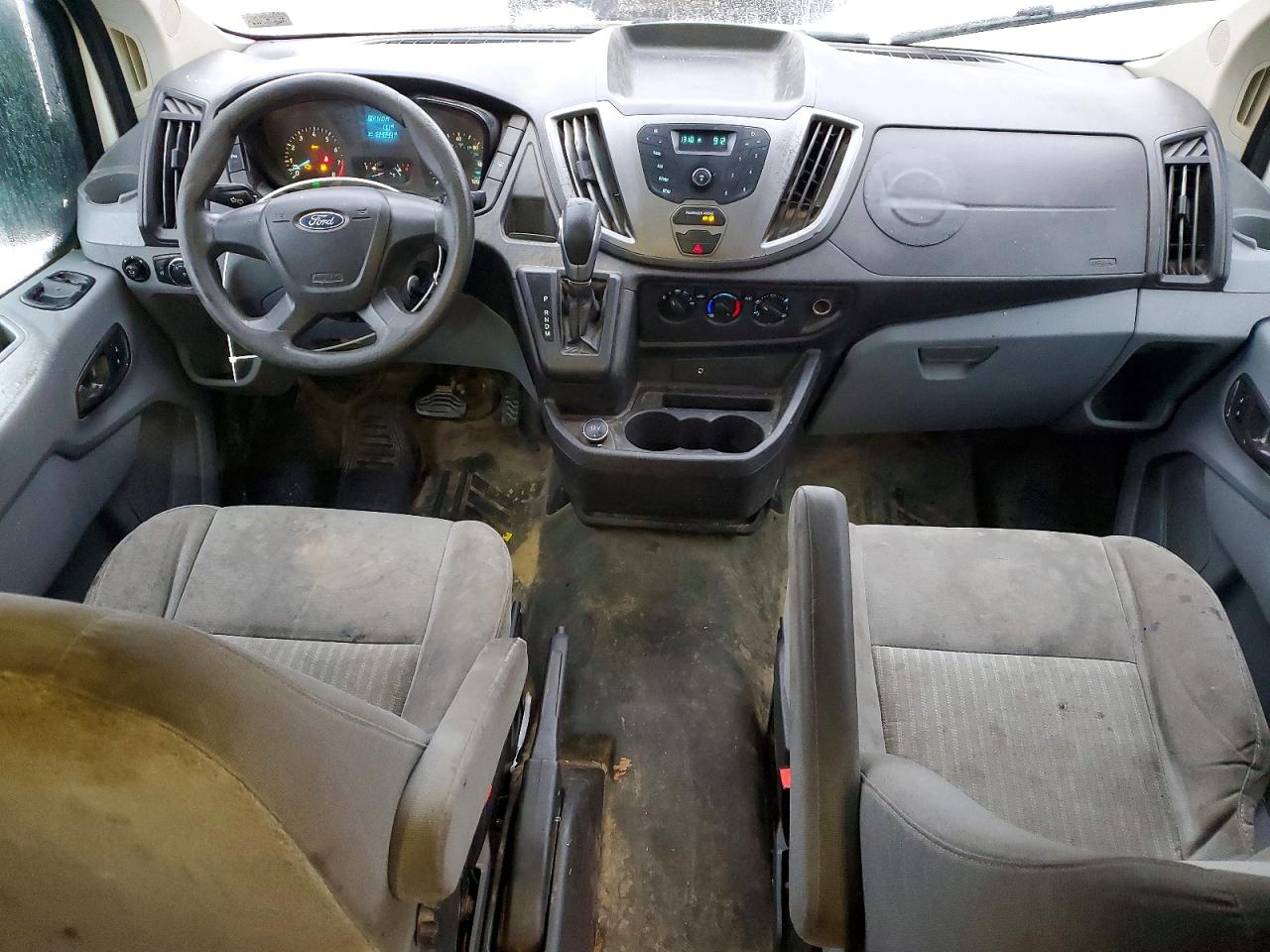2017 FORD TRANSIT T-250 photo 8
