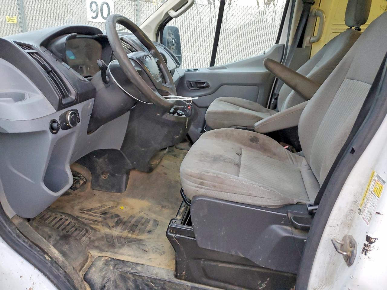 2017 FORD TRANSIT T-250 photo 7