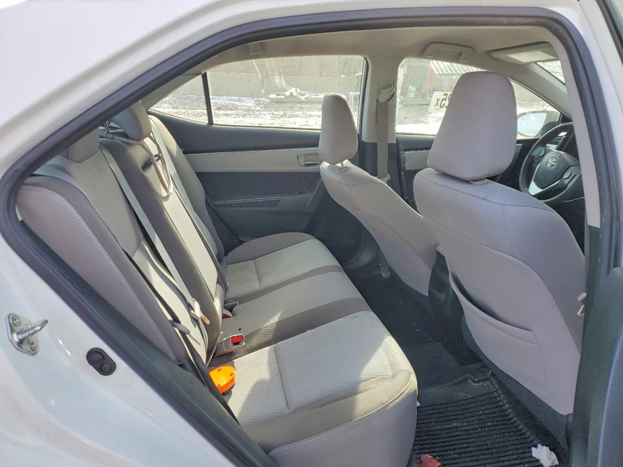 2018 TOYOTA COROLLA L photo 19