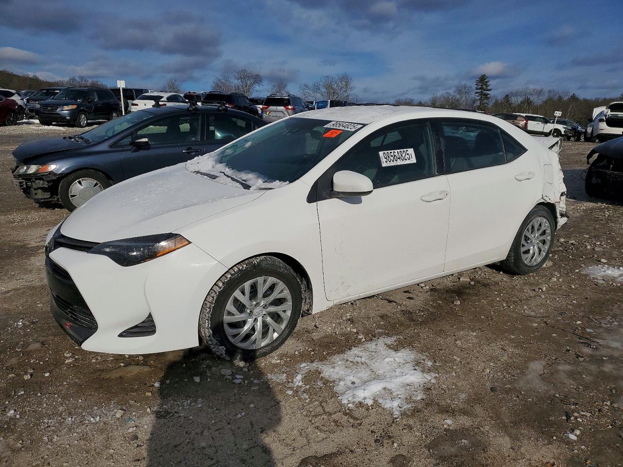 2018 TOYOTA COROLLA