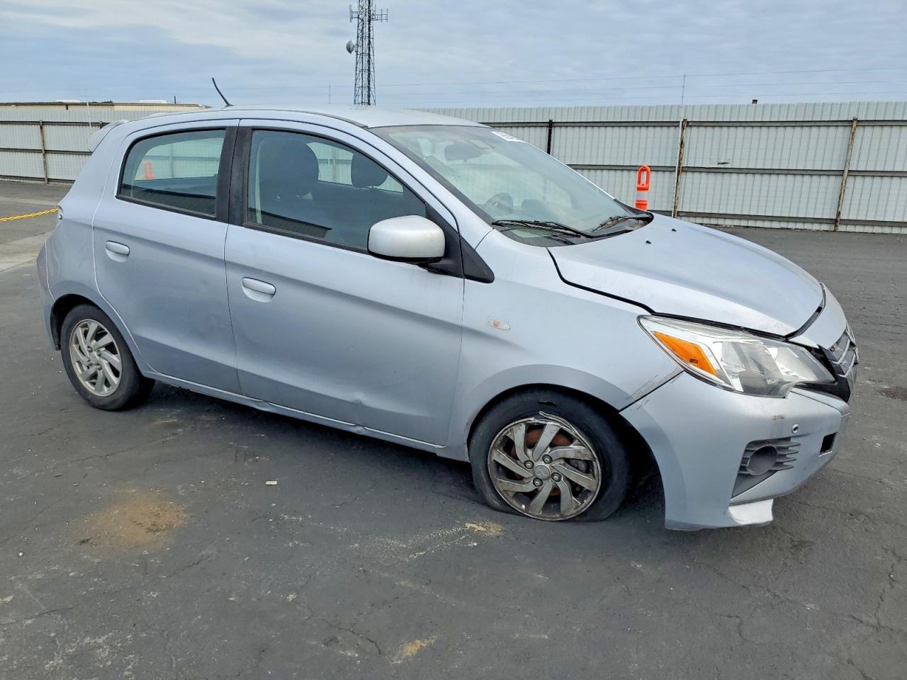 2022 MITSUBISHI MIRAGE ES photo 4