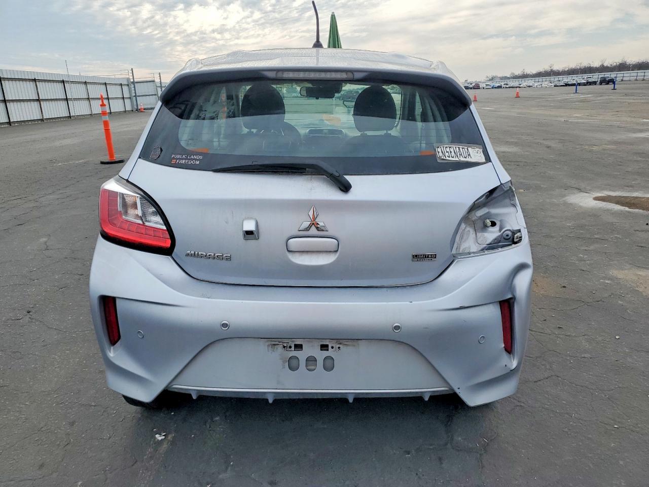 2022 MITSUBISHI MIRAGE ES photo 6