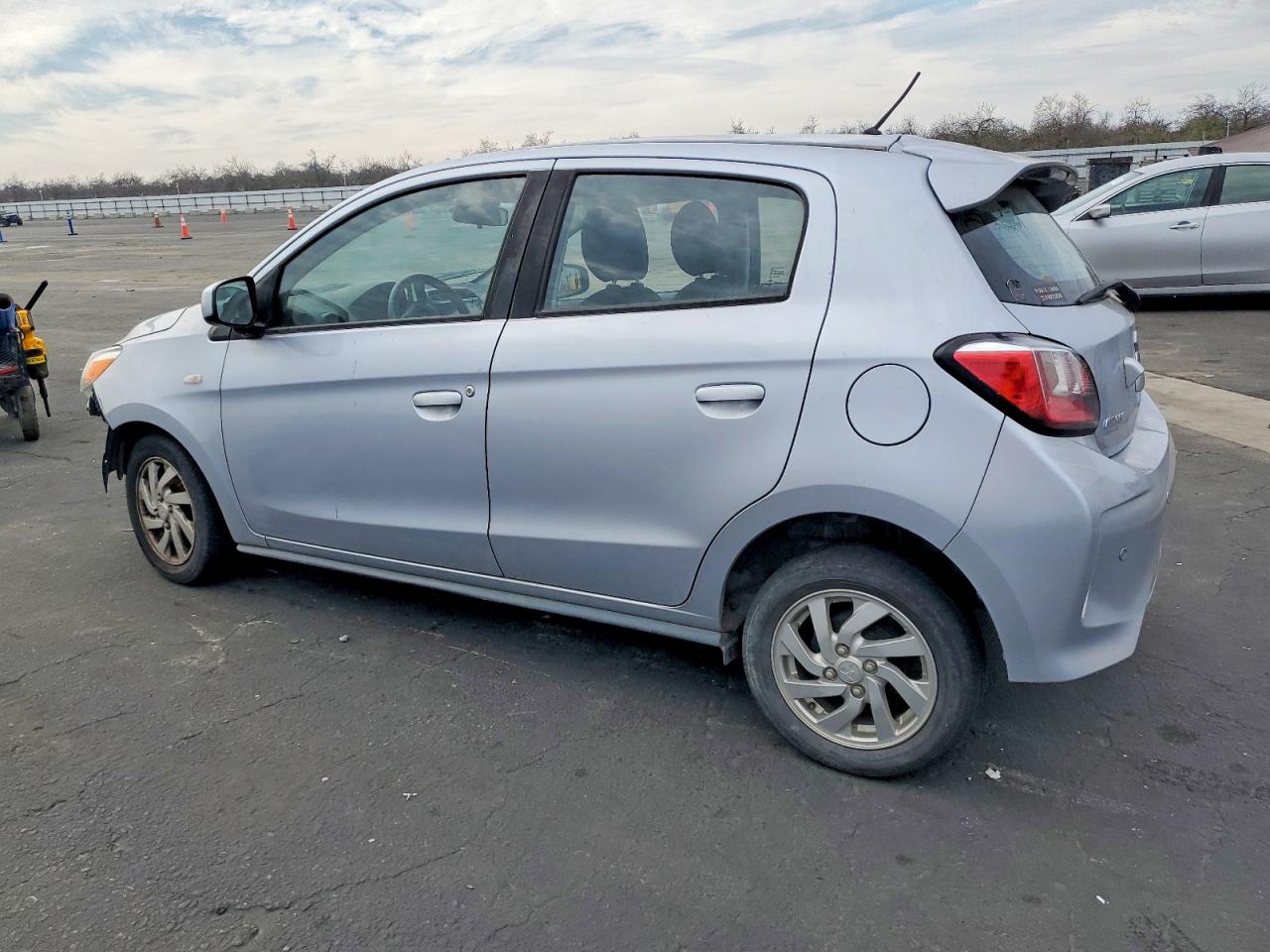 2022 MITSUBISHI MIRAGE ES photo 2