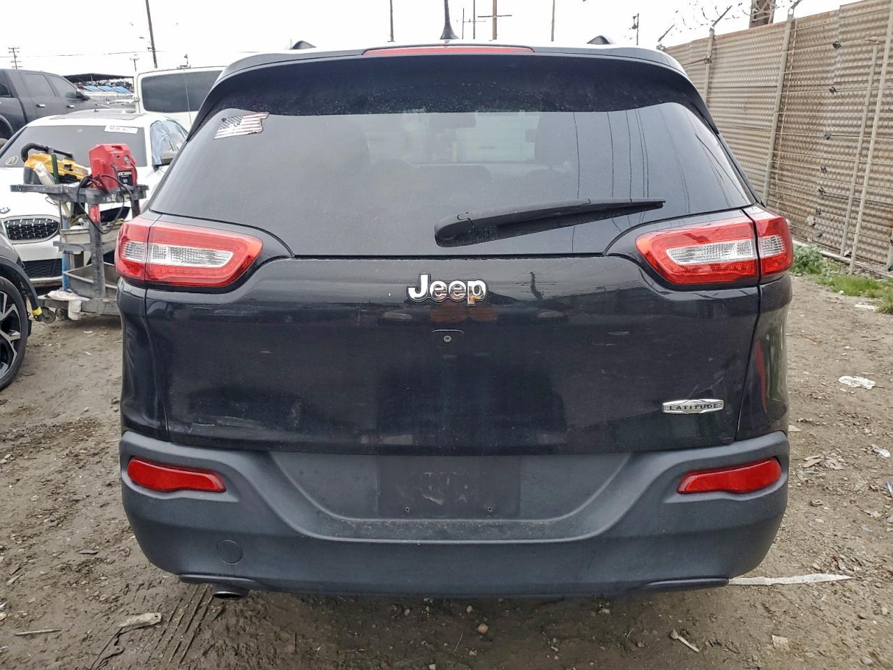 2018 JEEP CHEROKEE LATITUDE photo 6