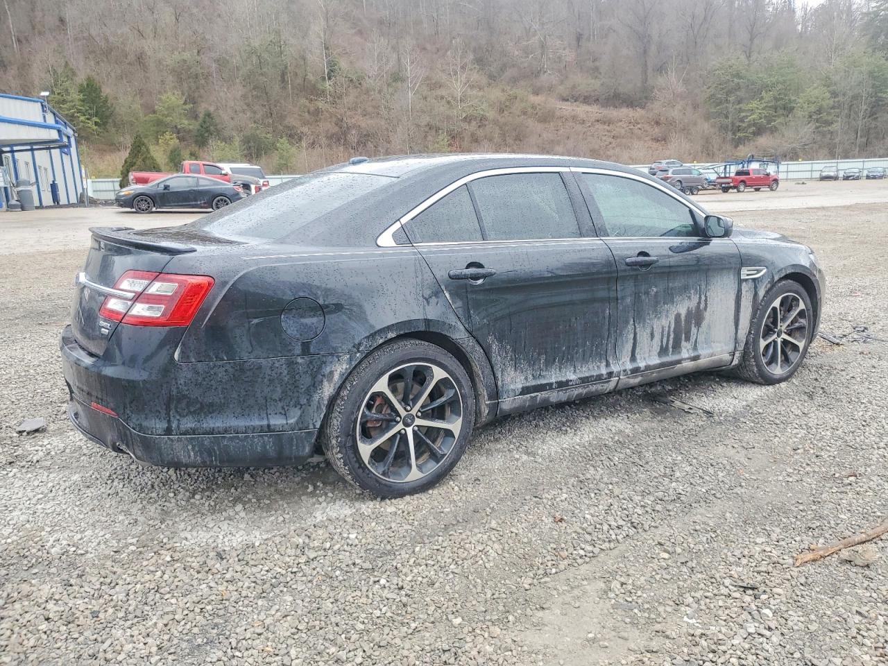 2014 FORD TAURUS SEL photo 3