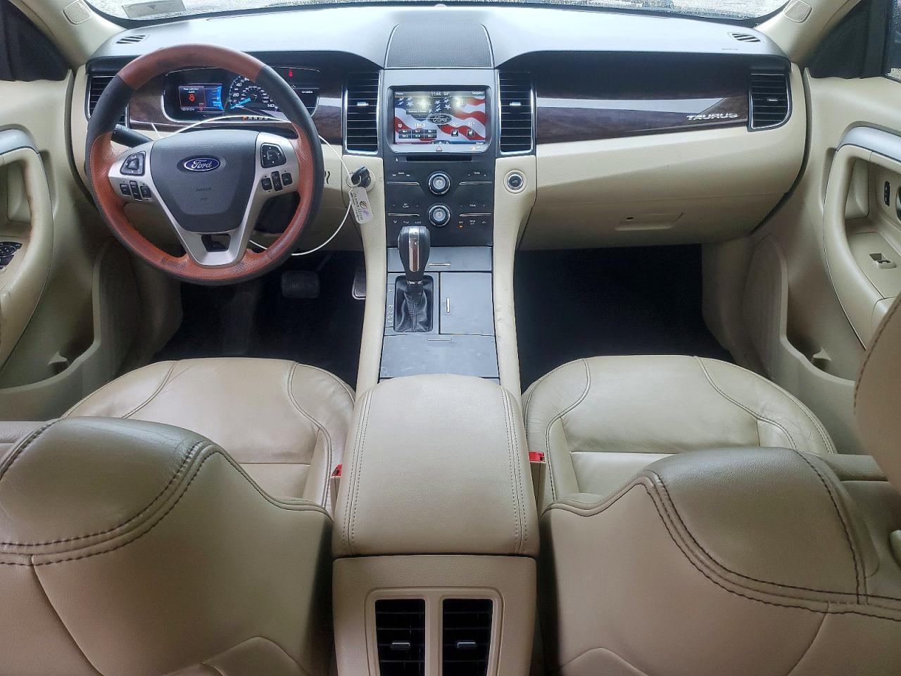 2014 FORD TAURUS SEL photo 8