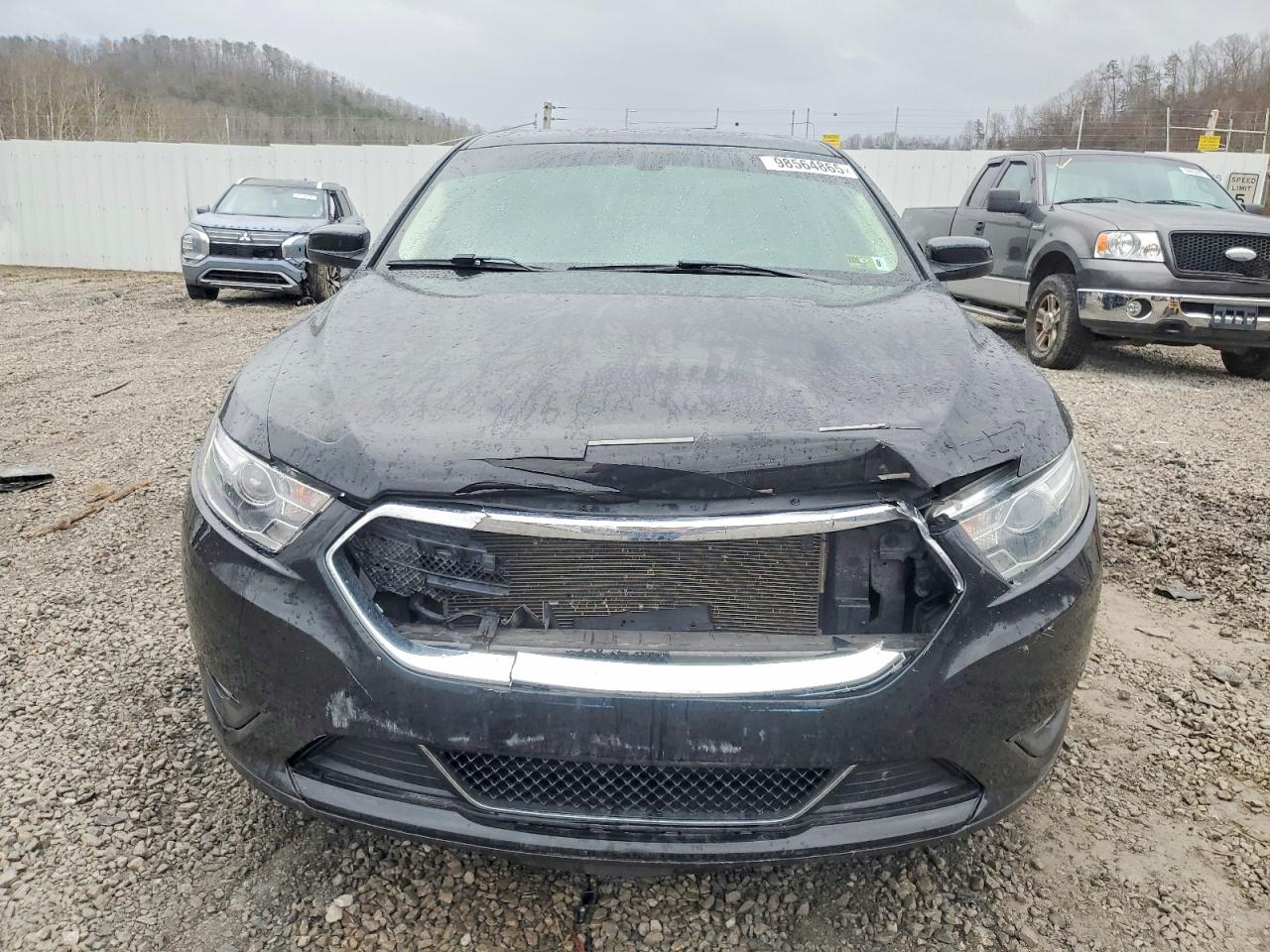 2014 FORD TAURUS SEL photo 5