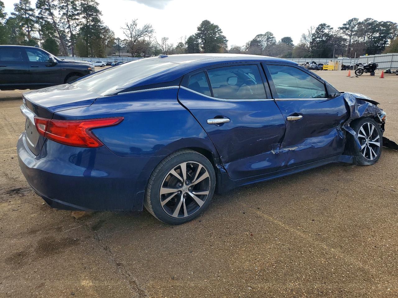 2017 NISSAN MAXIMA 3.5S photo 3