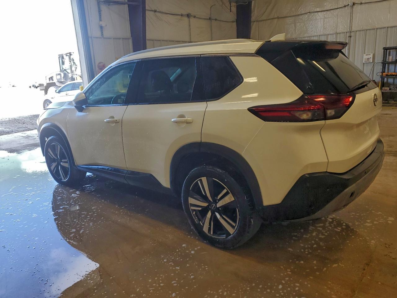 2023 NISSAN ROGUE SL photo 3
