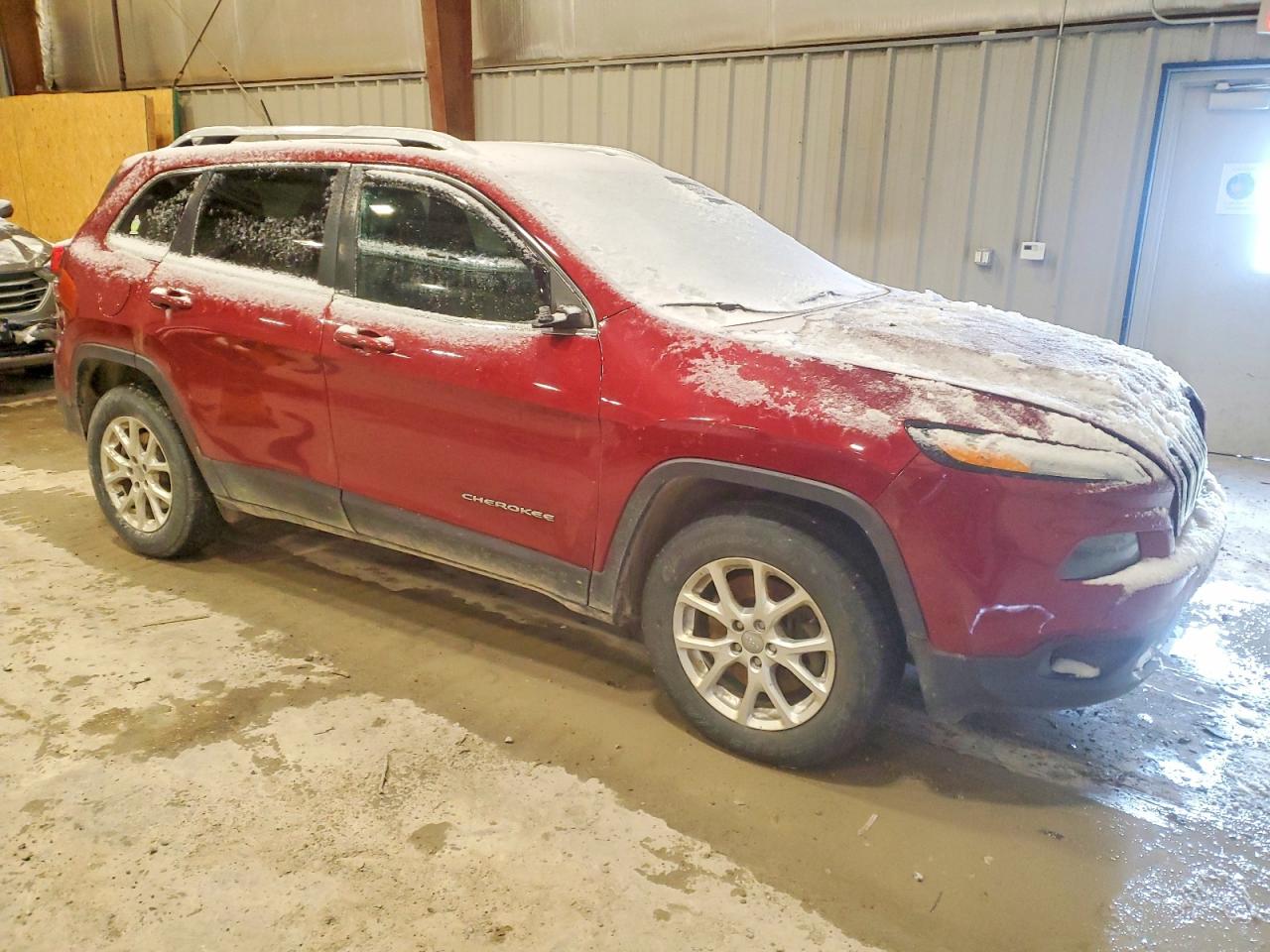 2017 JEEP CHEROKEE LATITUDE photo 4