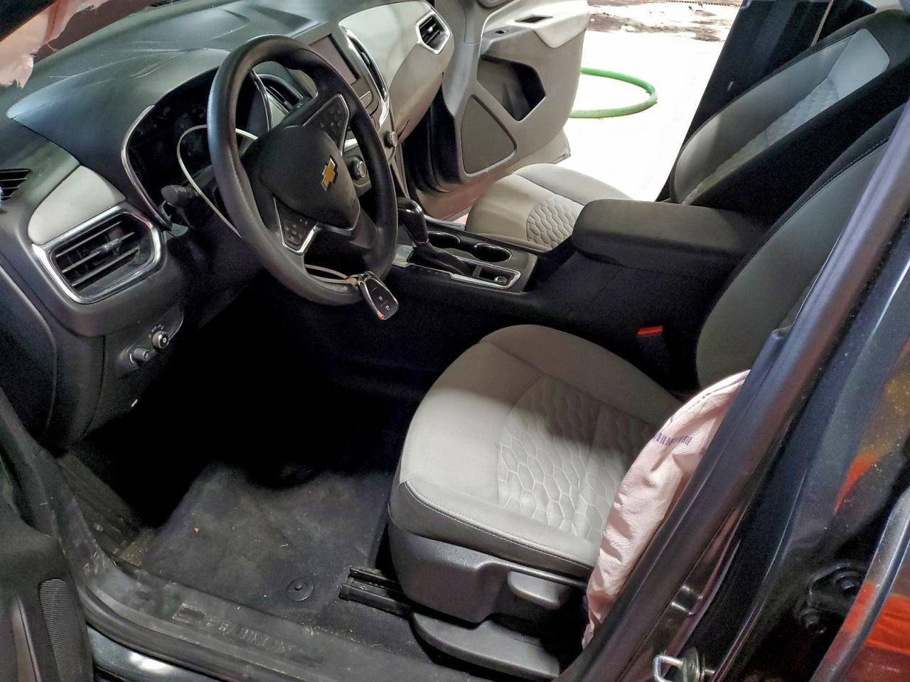 2020 CHEVROLET EQUINOX LS photo 7
