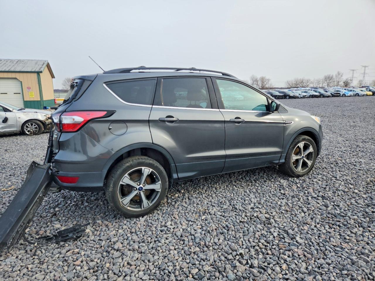 2017 FORD ESCAPE SE photo 3