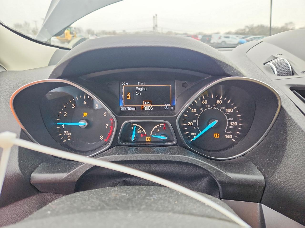 2017 FORD ESCAPE SE photo 9