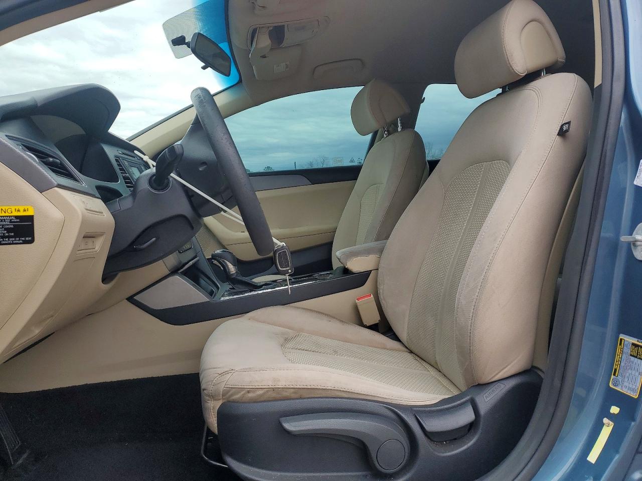 2015 HYUNDAI SONATA SE photo 13