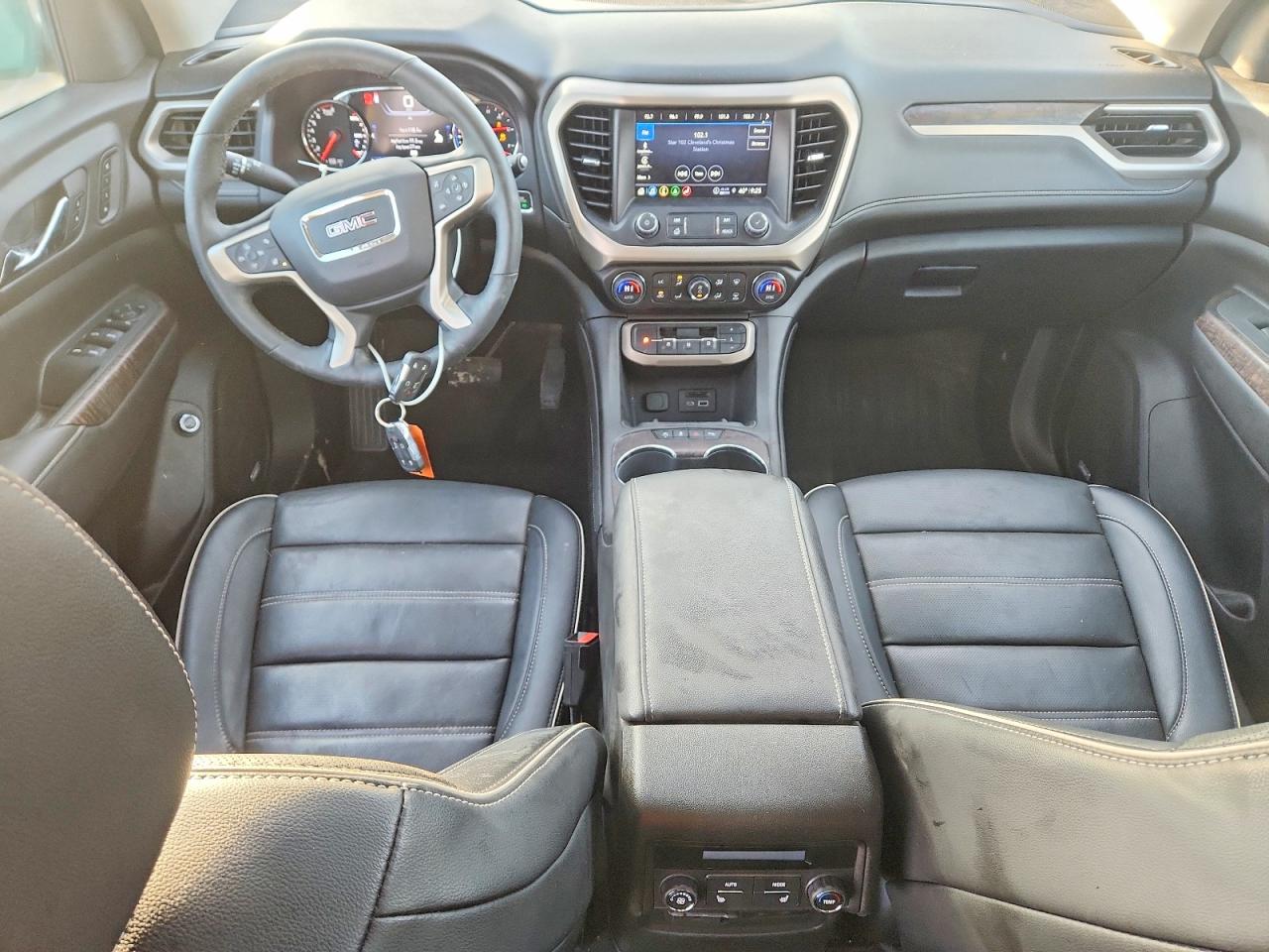 2023 GMC ACADIA DENALI photo 8