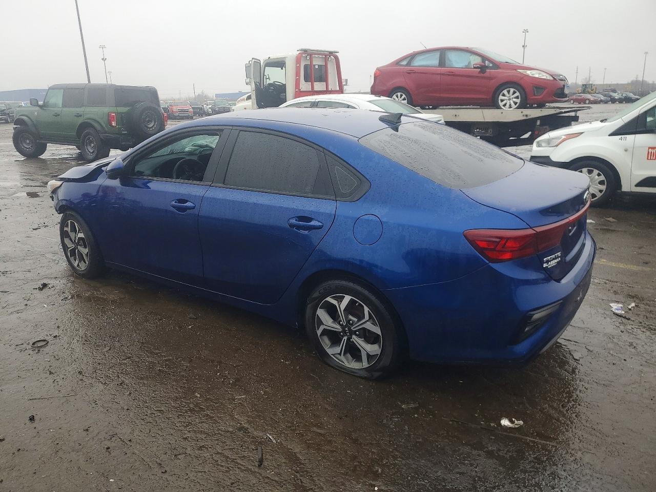2019 KIA FORTE FE photo 2