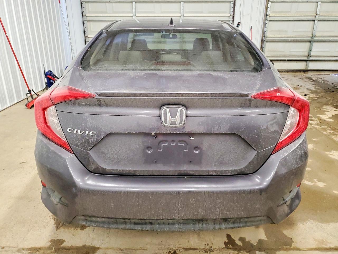 2017 HONDA CIVIC EX photo 6