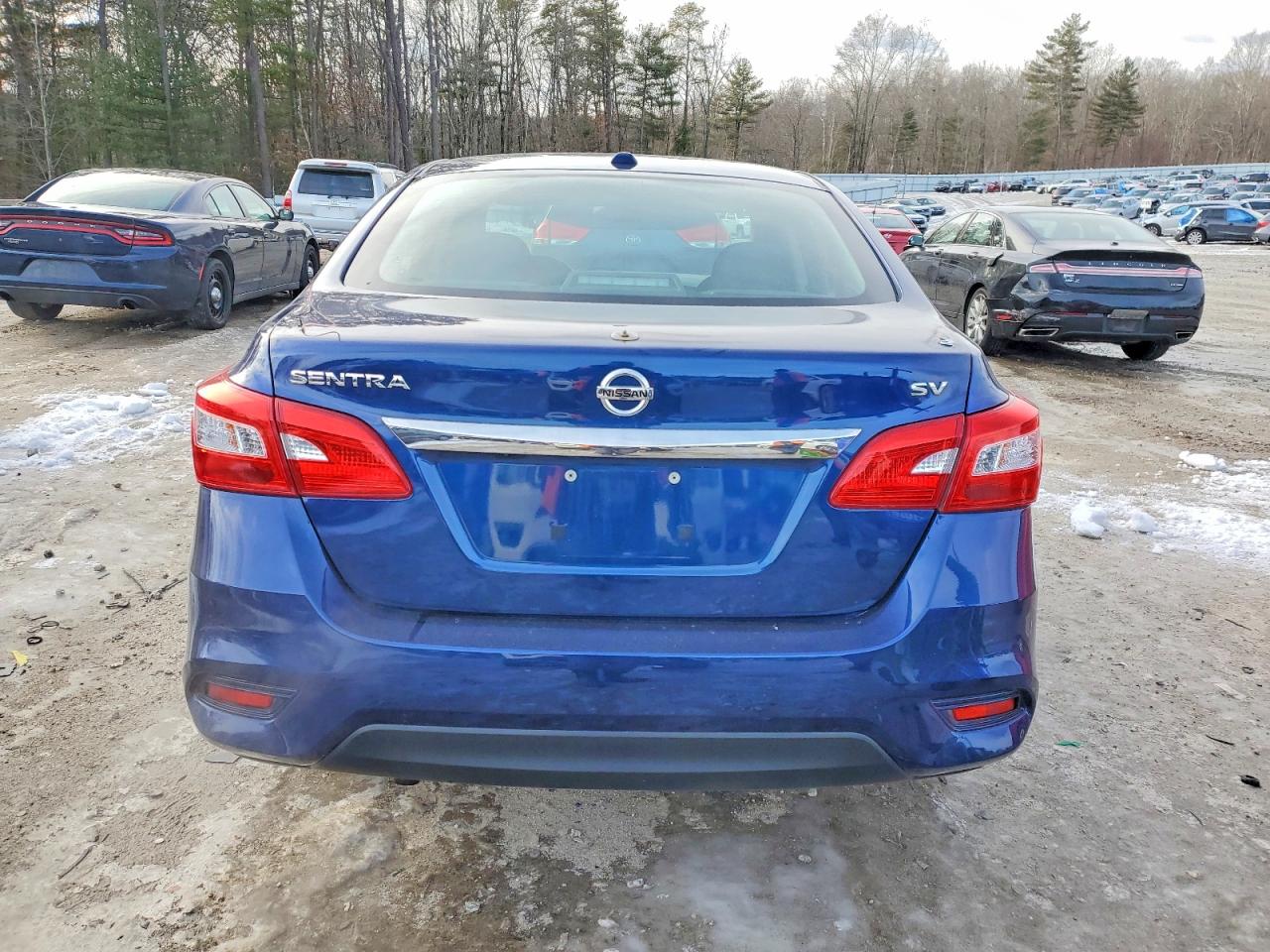 2018 NISSAN SENTRA SV photo 11