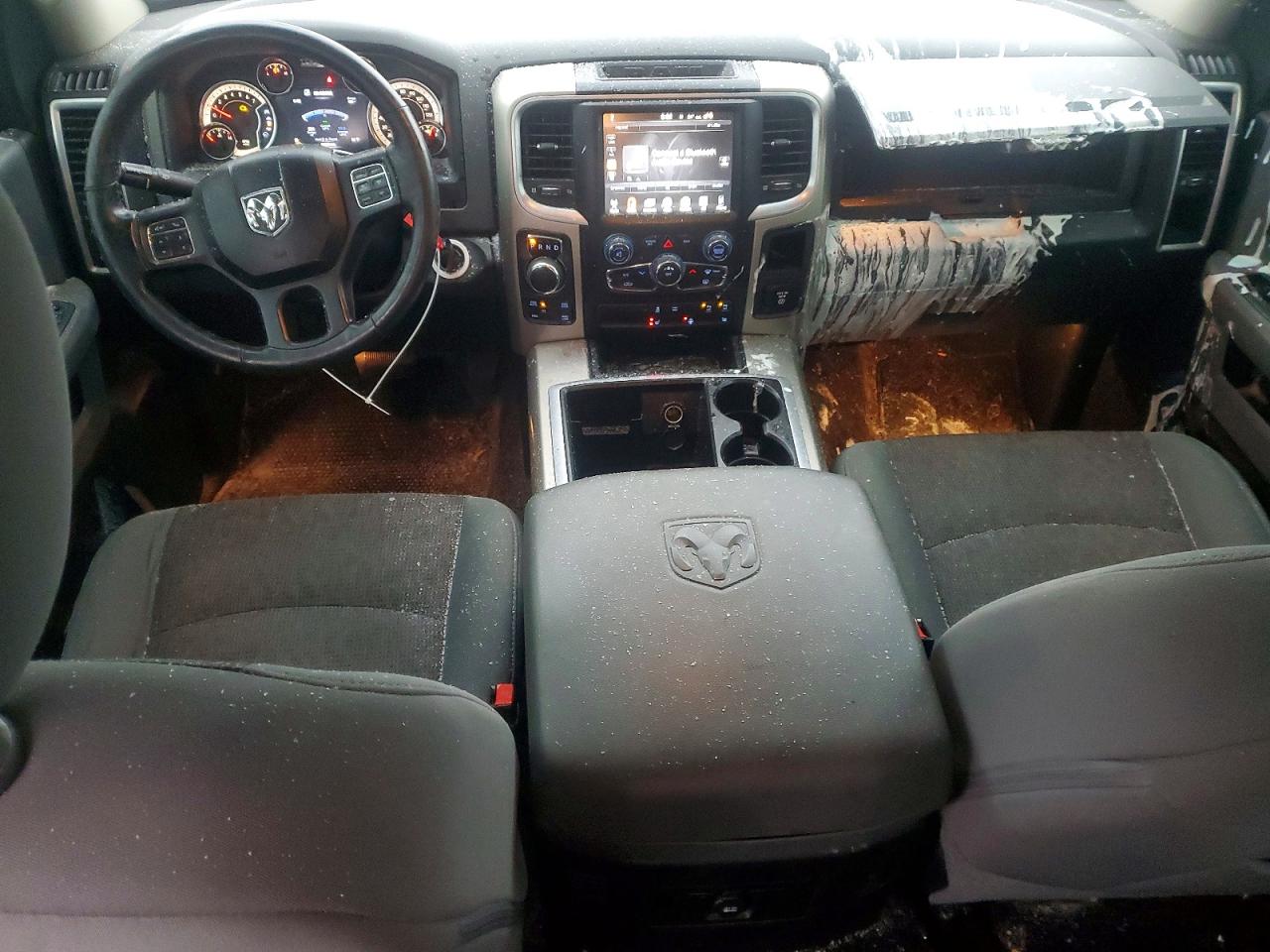 2014 RAM 1500 SLT photo 8
