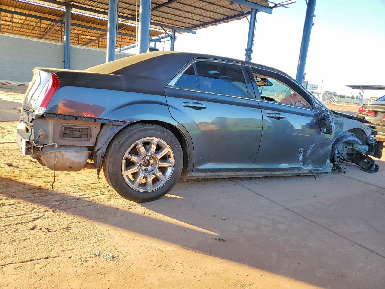 2016 CHRYSLER 300 LIMITED photo 3