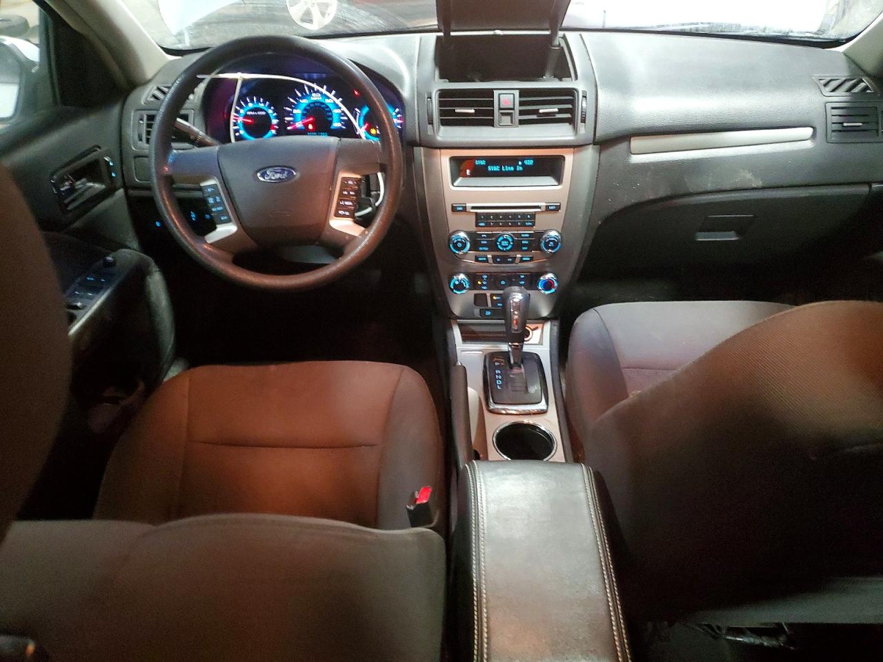 2012 FORD FUSION SE photo 8