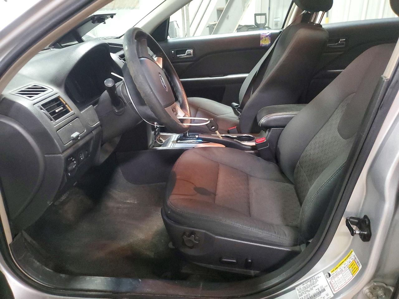 2012 FORD FUSION SE photo 7
