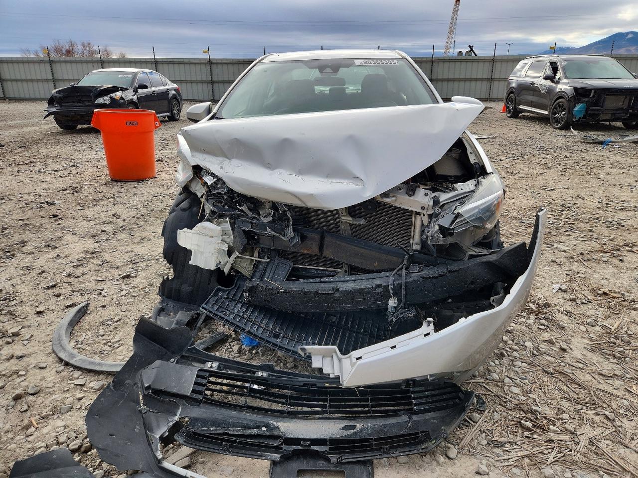2019 TOYOTA COROLLA L photo 5