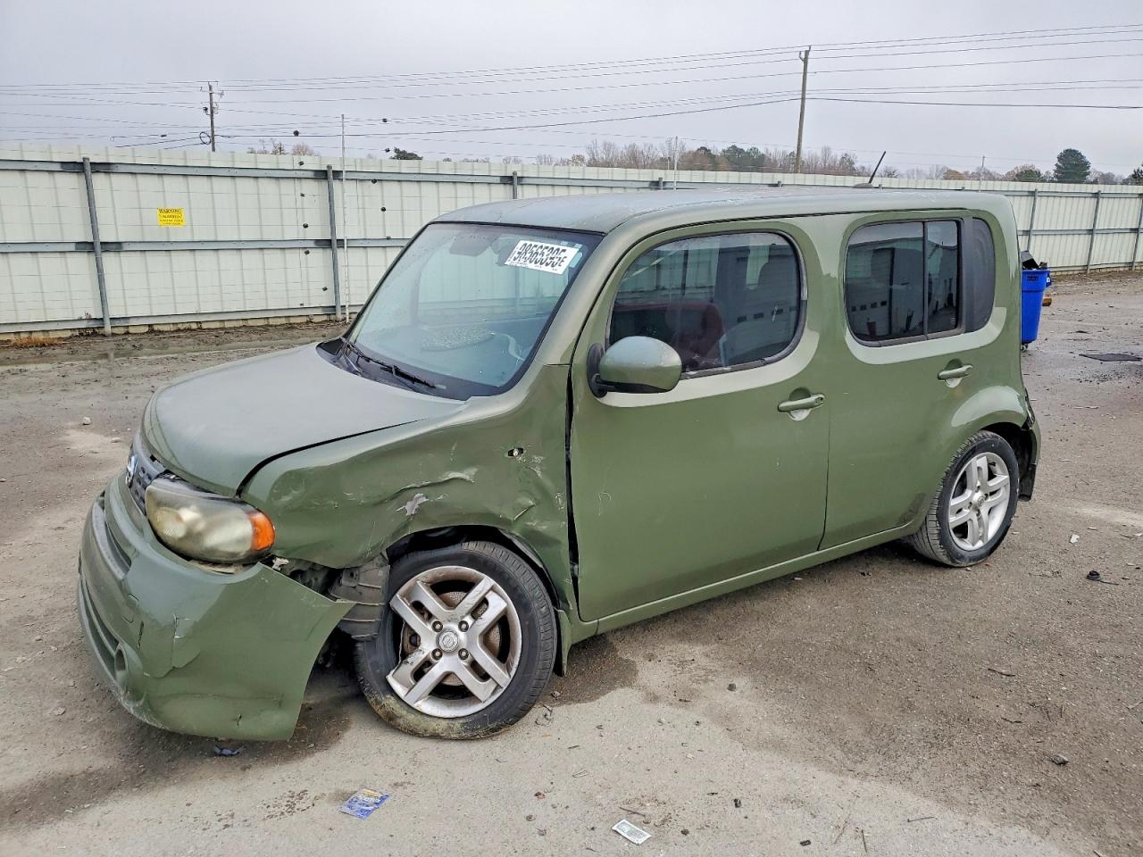 2010 NISSAN CUBE
